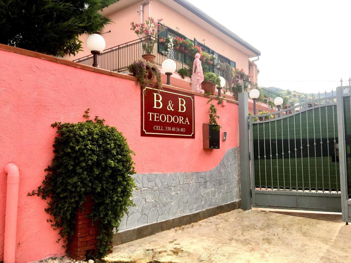 B&B Teodora Gaggi Dış mekan fotoğraf